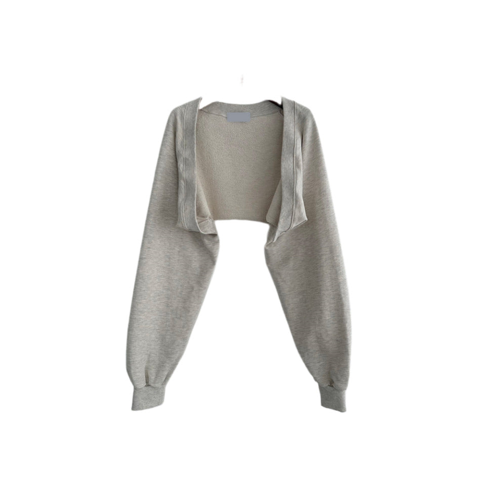 Kvinders sporty loungewear sæt med crop top og brede cargo bukser Stilla