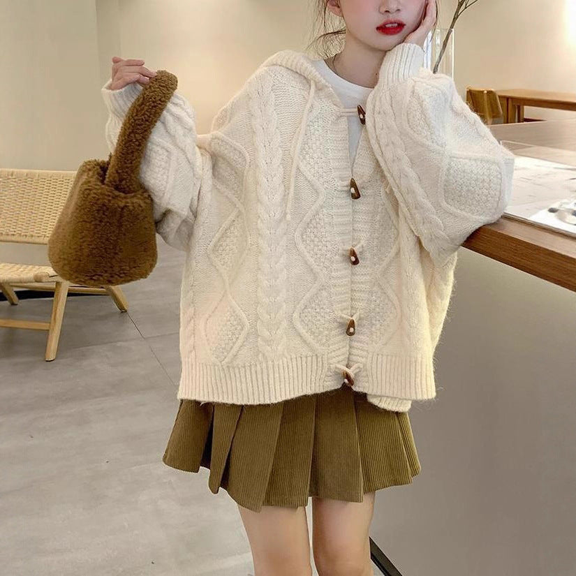 Kvinders oversized cardigan med hætte og kabelstrik mønster Stilla
