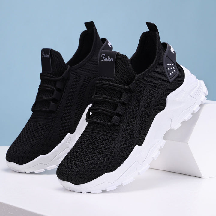 Dame Sporty fritidssneakers med åndbar netstruktur og dæmpende sål Stilla