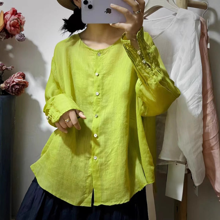 Dame Relaxed Fit Button-Up Bluse med foldede ærmer Stilla