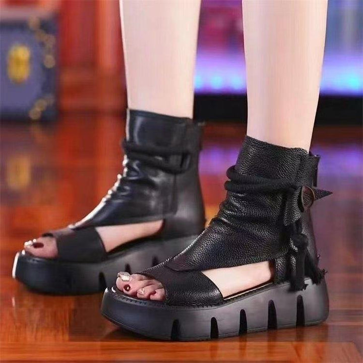 Dame trendy åbne sandaler med asymmetrisk design og skridsikker sål Stilla