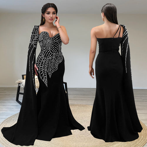 Damer Elegant Aftenkjole med asymmetrisk design og glitrende rhinestone-applikationer Stilla