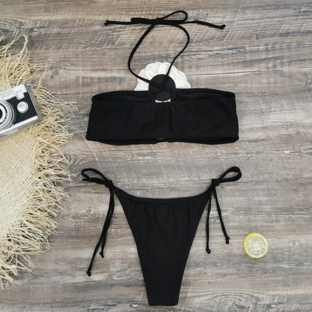 Dame Bikini-sæt med innovativt snit og blomsterdekoration Stilla