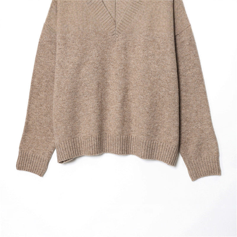 Kvinders V-Hals Sweater lavet af blød uld Stilla