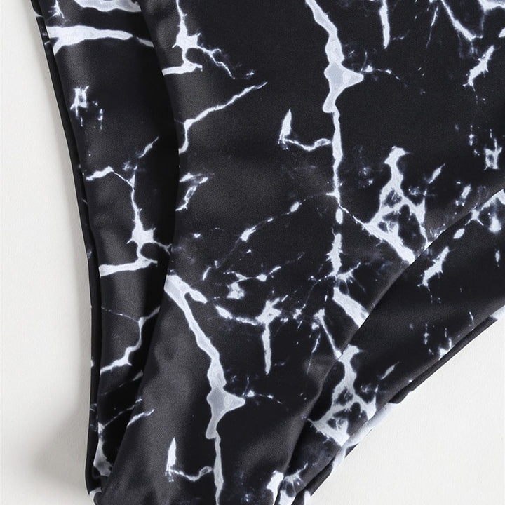 Dame bandeau-bikini med elegant marmor mønster Skovae
