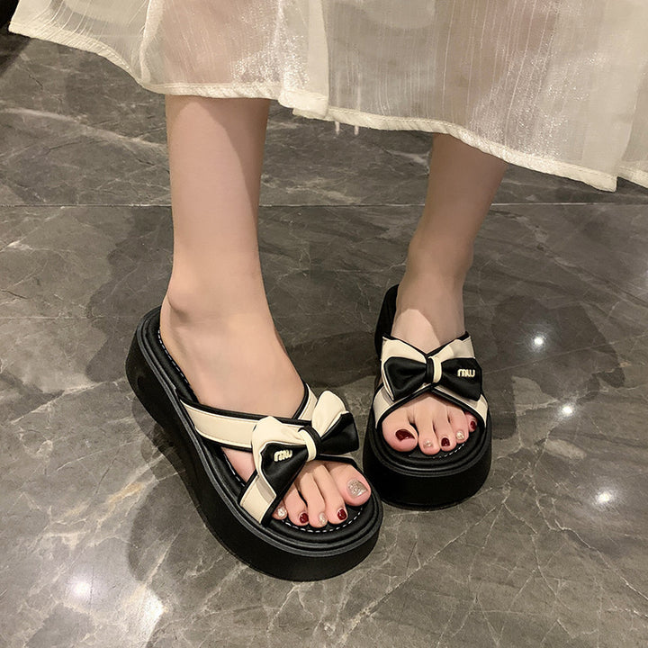 Femme Stilige Slide Sandaler med Sløjfe Accent Stilla