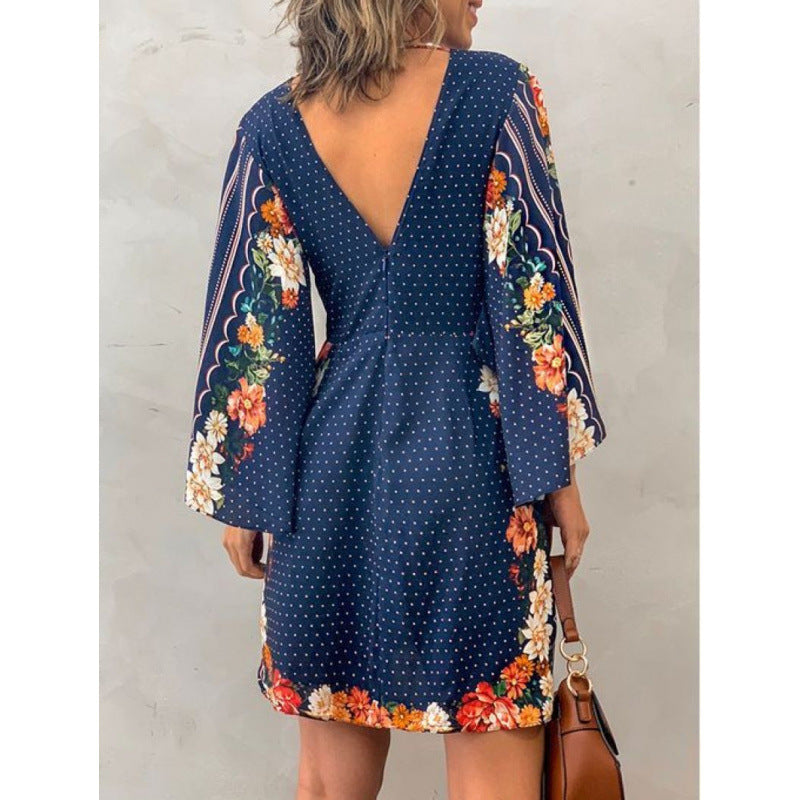 Dame Elegant Floral-Print Mini-Kjole med Klokkeærmer Stilla