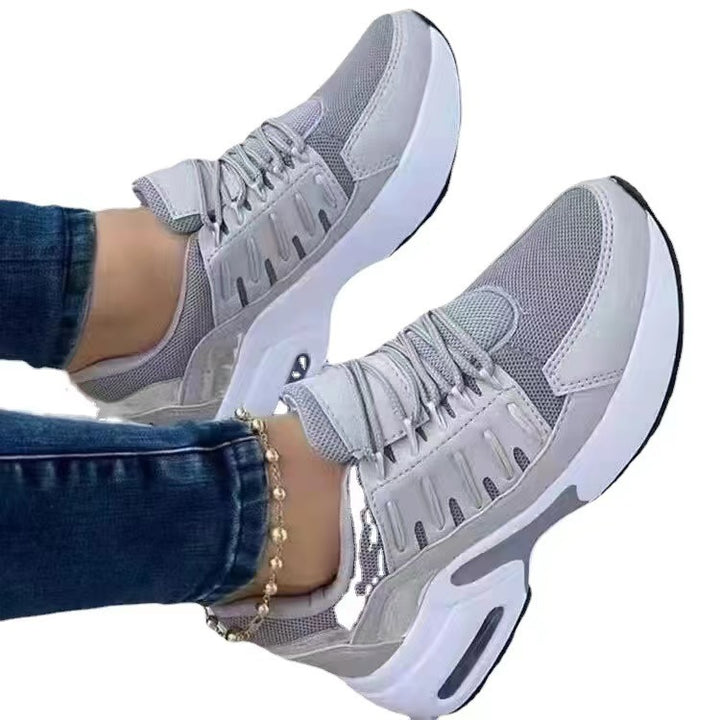 Dame Sporty Sneakers med åndbart mesh-overflade og stødabsorberende sål Stilla