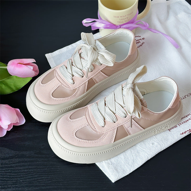Dame Sneakers med åndbart overmateriale og komfortabelt snøresystem Stilla