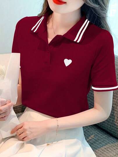 Dame Polo-shirt med fint hjertemotiv og kontrasterende striber Stilla