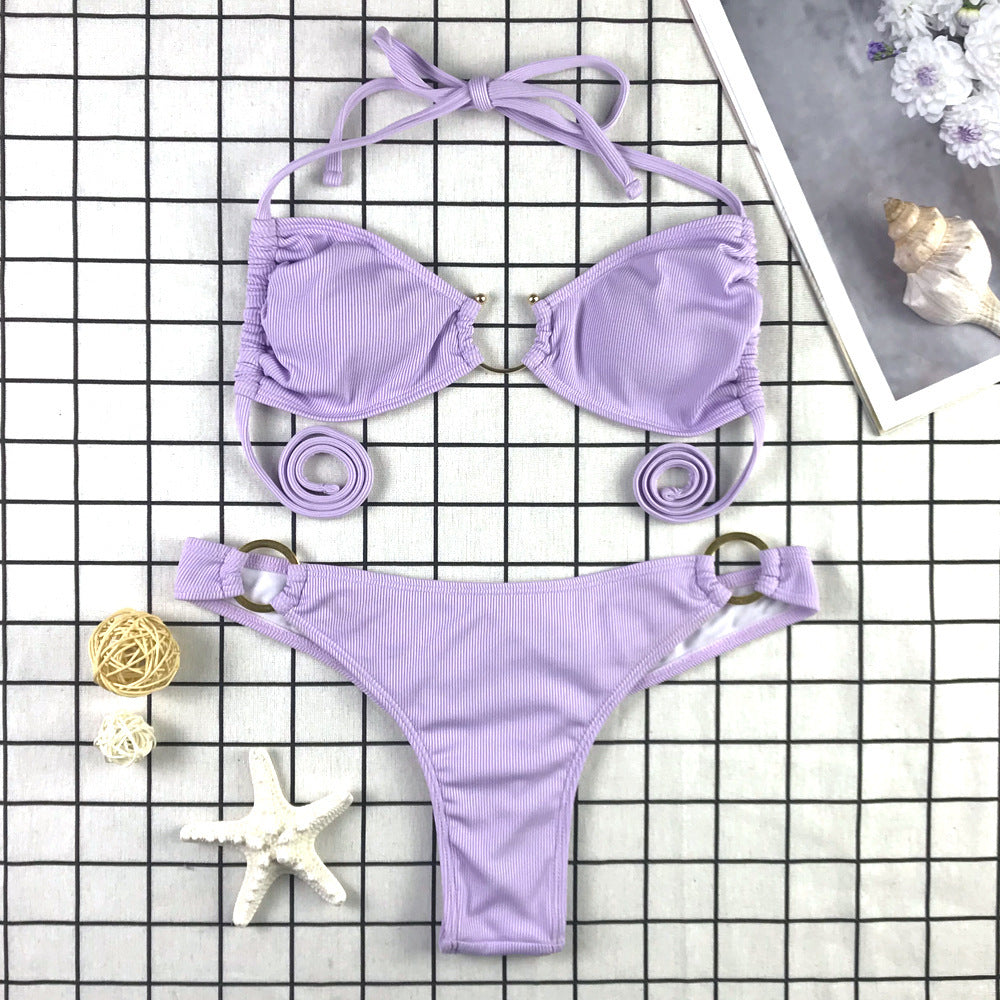 Dame Triangel-Bikini med dekorative ringe og snore-design Stilla