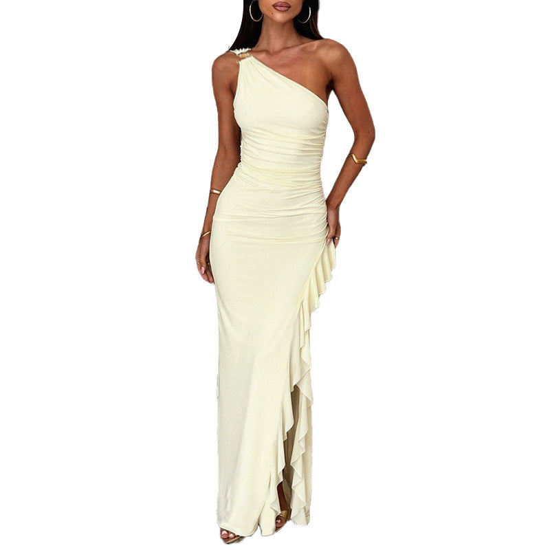 Damer Ruched Maxi Kjole med Asymmetrisk U-hals og Legende Ruffle Design