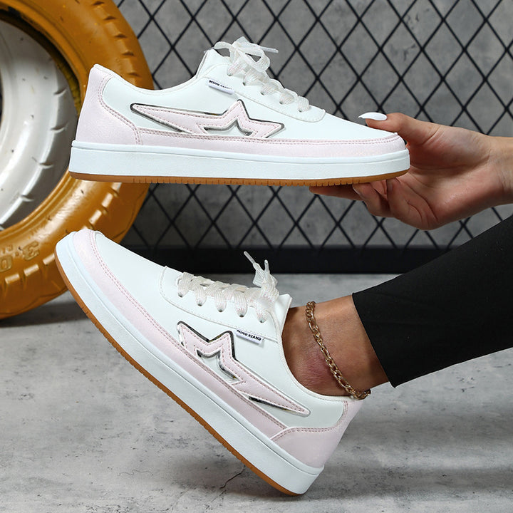 Dame klassiske sneakers med elegant accentsmykning Stilla