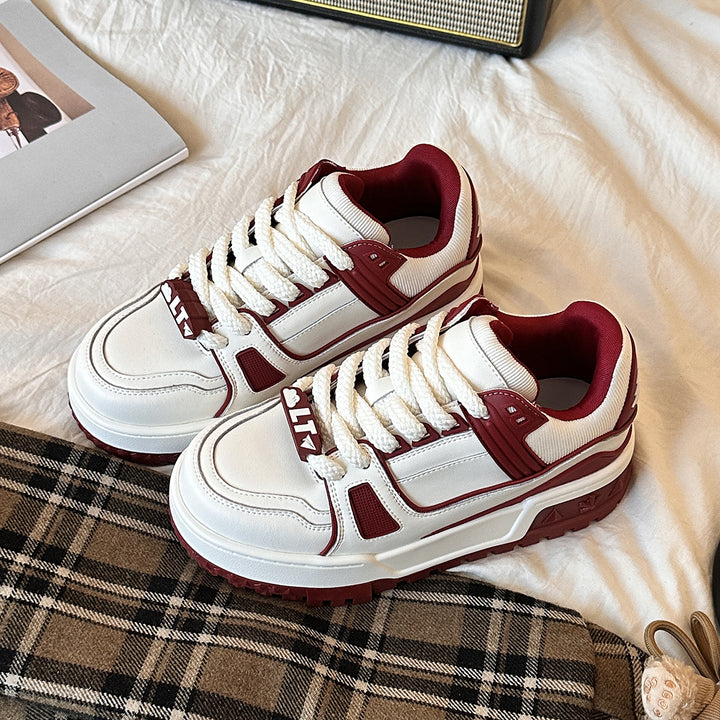 Femme Chunky Lifestyle-Sneaker med strukturerede detaljer Stilla
