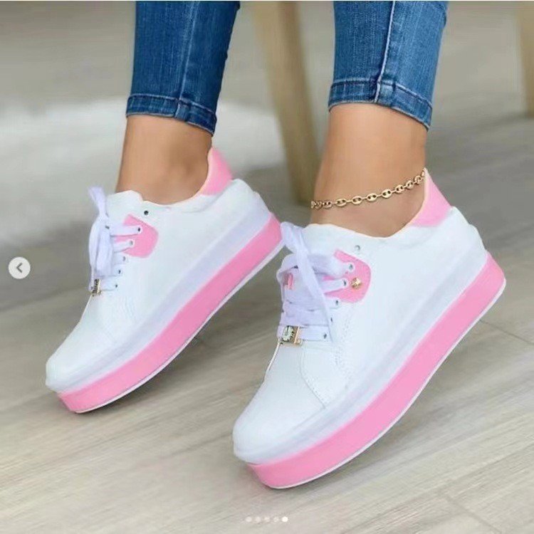 Dame Sneakers med moderigtigt plateau og elegante detaljer Stilla
