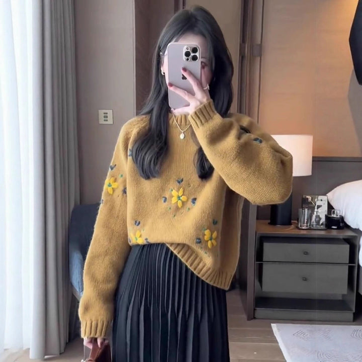 Women's knitted sweater with floral design Stilla