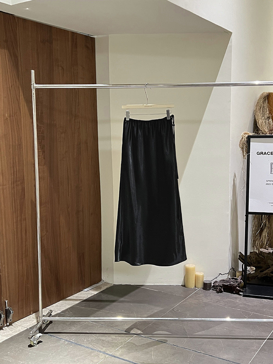 Damer elegant satineret maxiskørt med elastisk talje og flydende snit Stilla