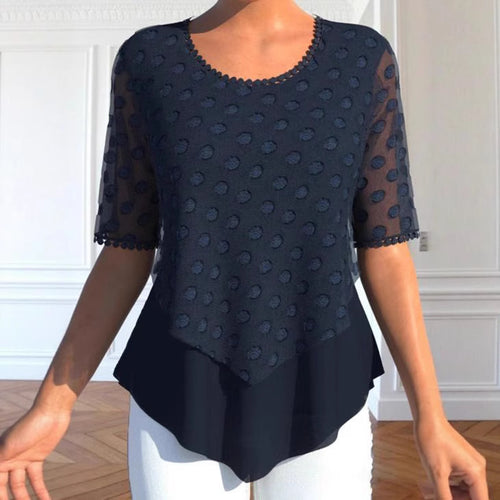 Damebluse med elegante strukturerede detaljer og modeindsats Stilla