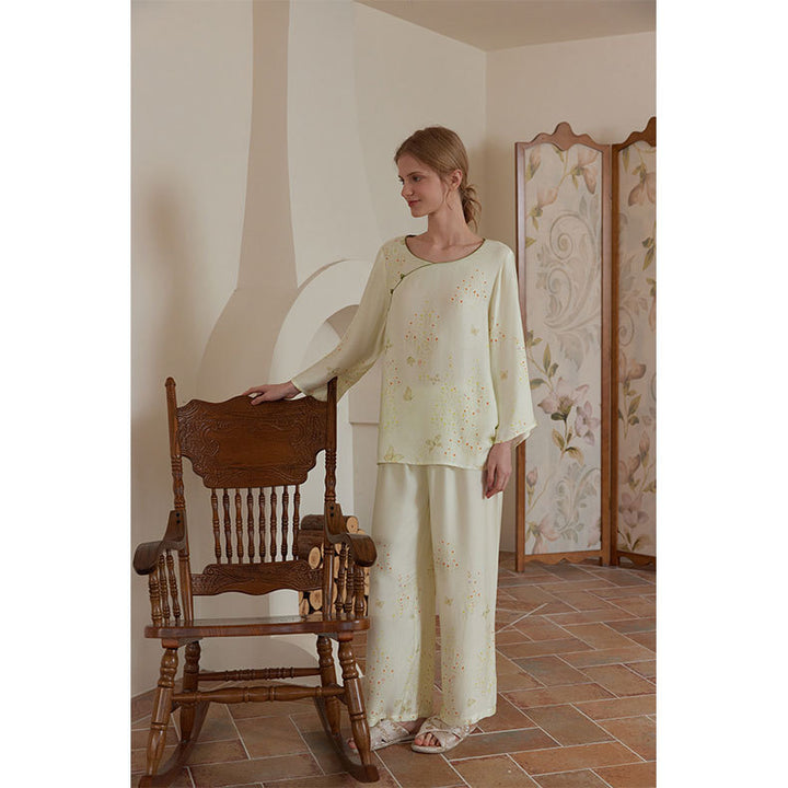Dame Lounge-Pyjama-Sæt med elegant blomstret design og behagelig pasform Stilla