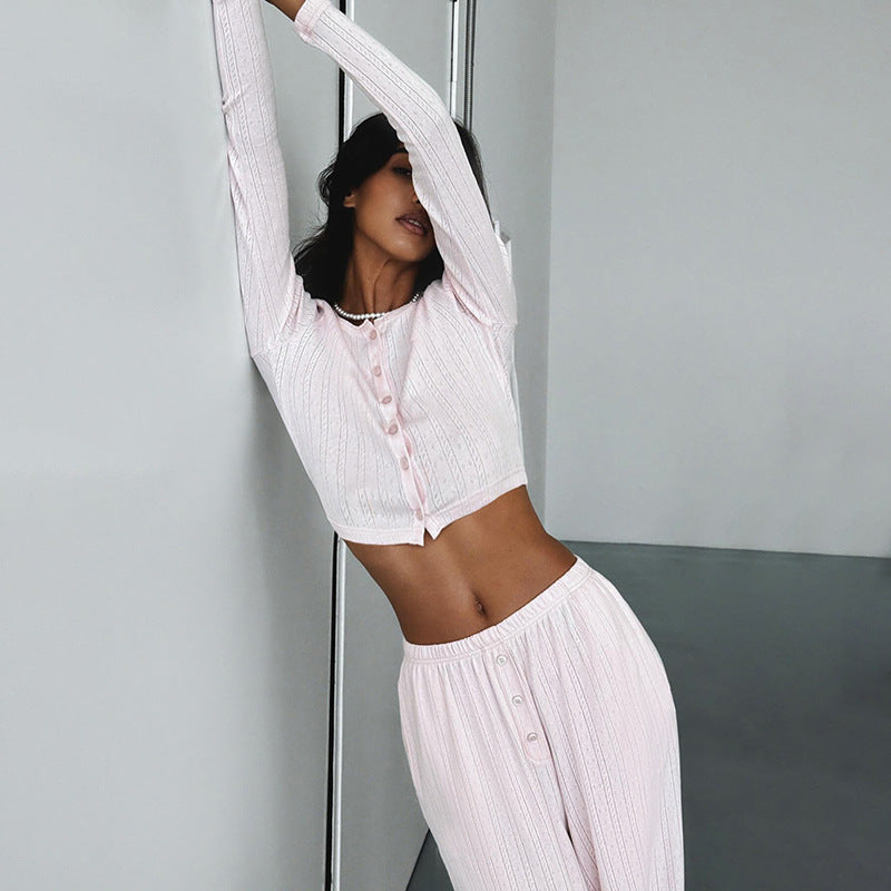 Dame Langærmet Crop-Top med knaplukning og blødt materiale Skovae