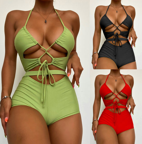 Dame bikini sæt med kreative cut-outs Stilla