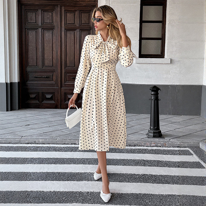 Kvindernes Polka Dot Midi Kjole med Sløjfe Krave og Lange Ærmer Stilla