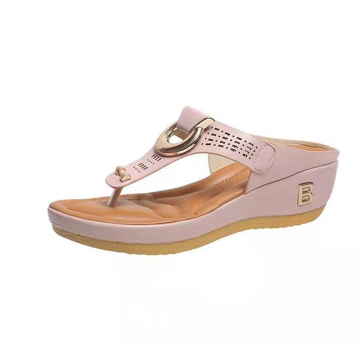 Dame Wedge-sandaler med moderne remdesign og ergonomisk fodseng Stilla