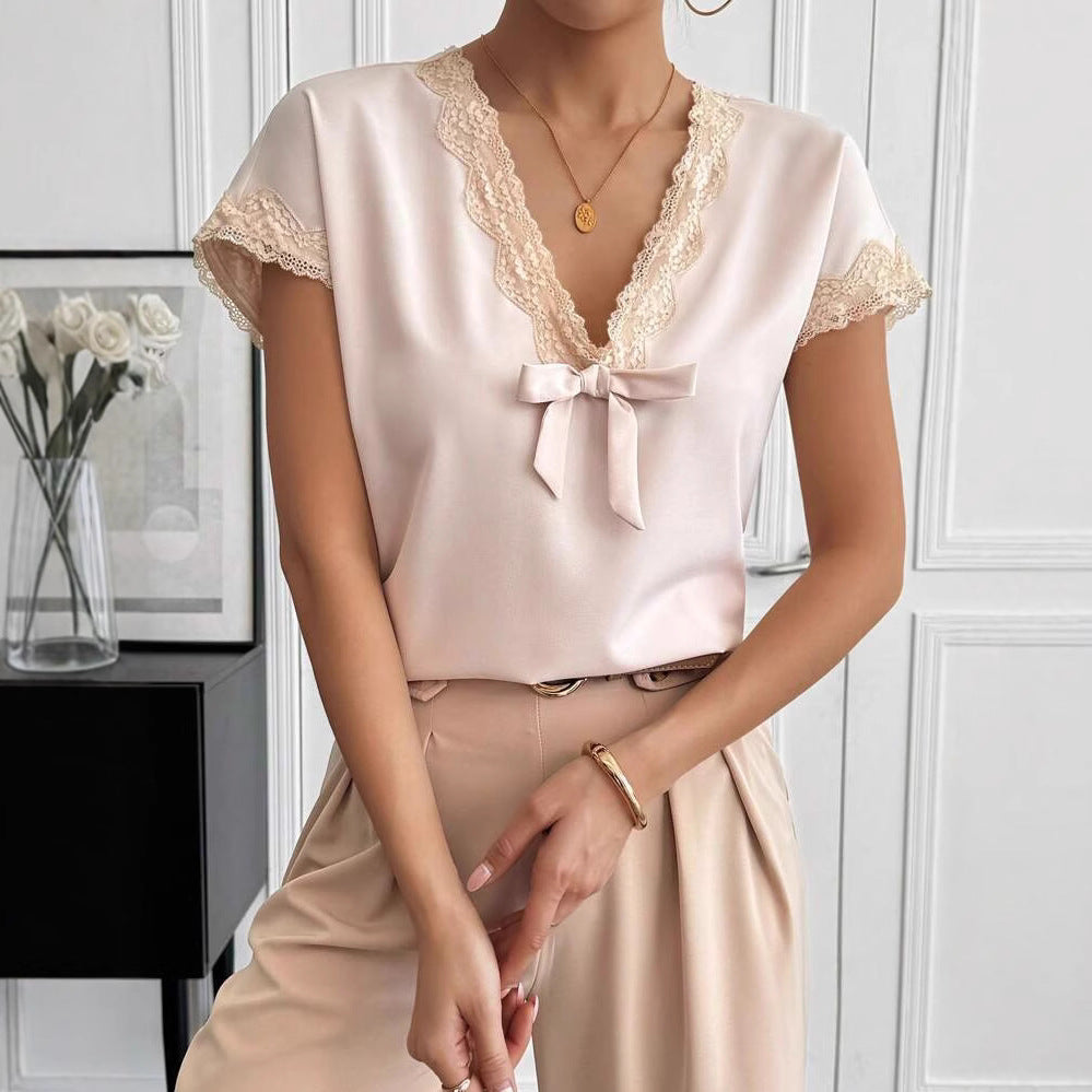 Dame bluse skjorte med floralsk spids søm og satineret finish Stilla