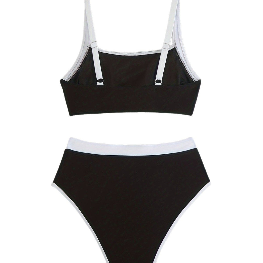 Dame højtaljet bikini-sæt med sporty design og justerbare stropper Stilla