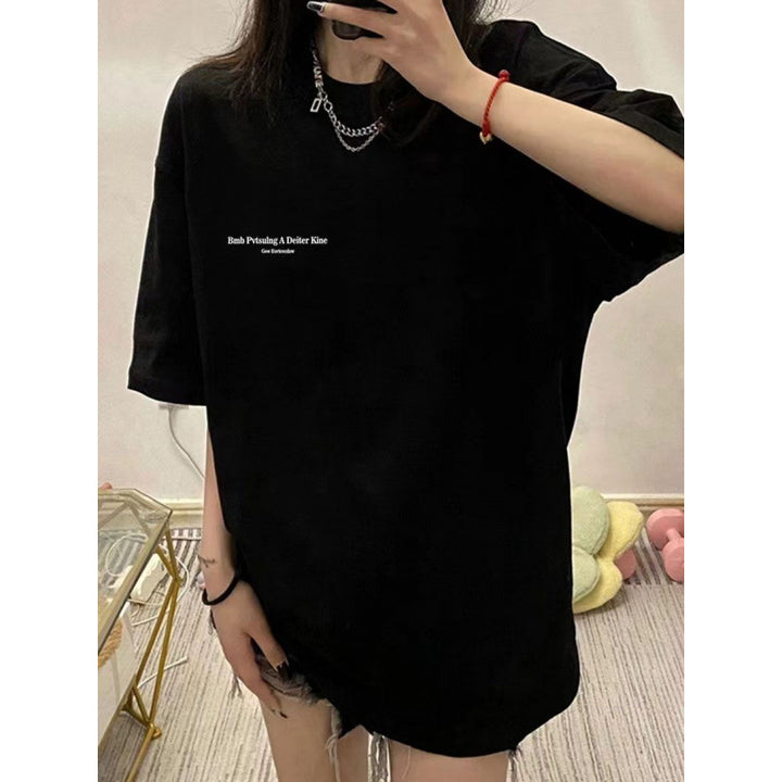 Dame T-shirt med kreativ statementtryk og afslappet oversized snit Stilla