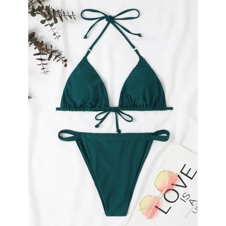 Dame triangle-bikini med justerbare bindebånd og elastisk talje Skovae
