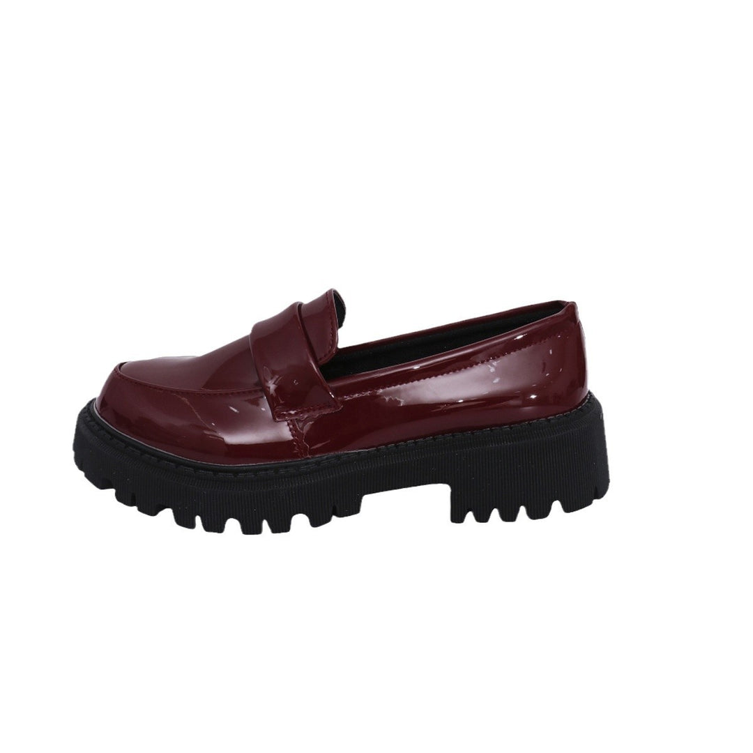 Dame Chunky Slipper med blank overflade og robust profil Stilla