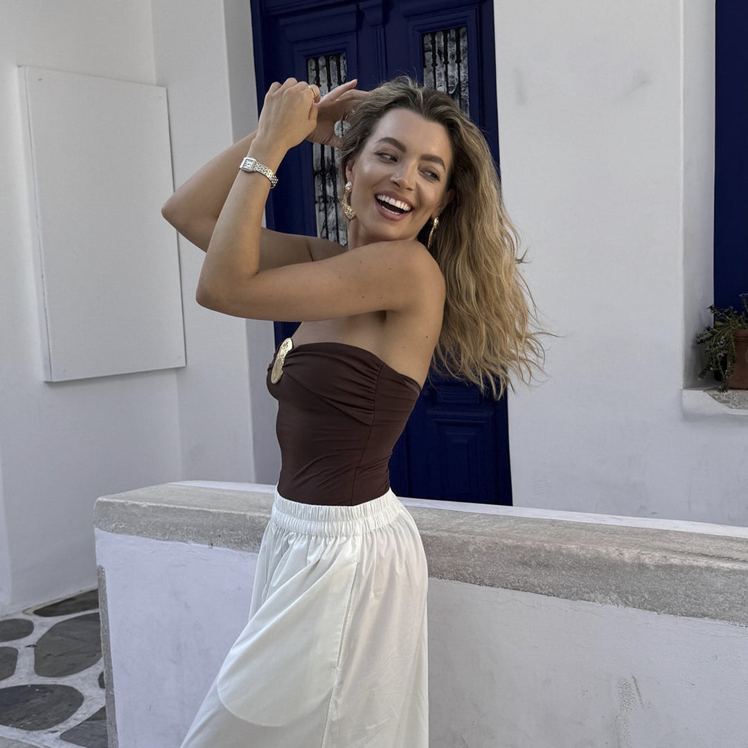 Dame strapless top med dekorativt smykkeelement Stilla