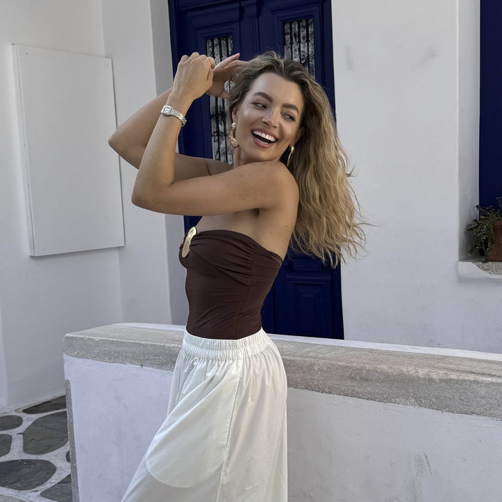 Dame strapless top med dekorativt smykkeelement Stilla