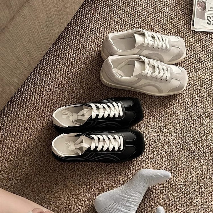 Dame Sneakers i sporty-elegant design med åndbart overmateriale Stilla