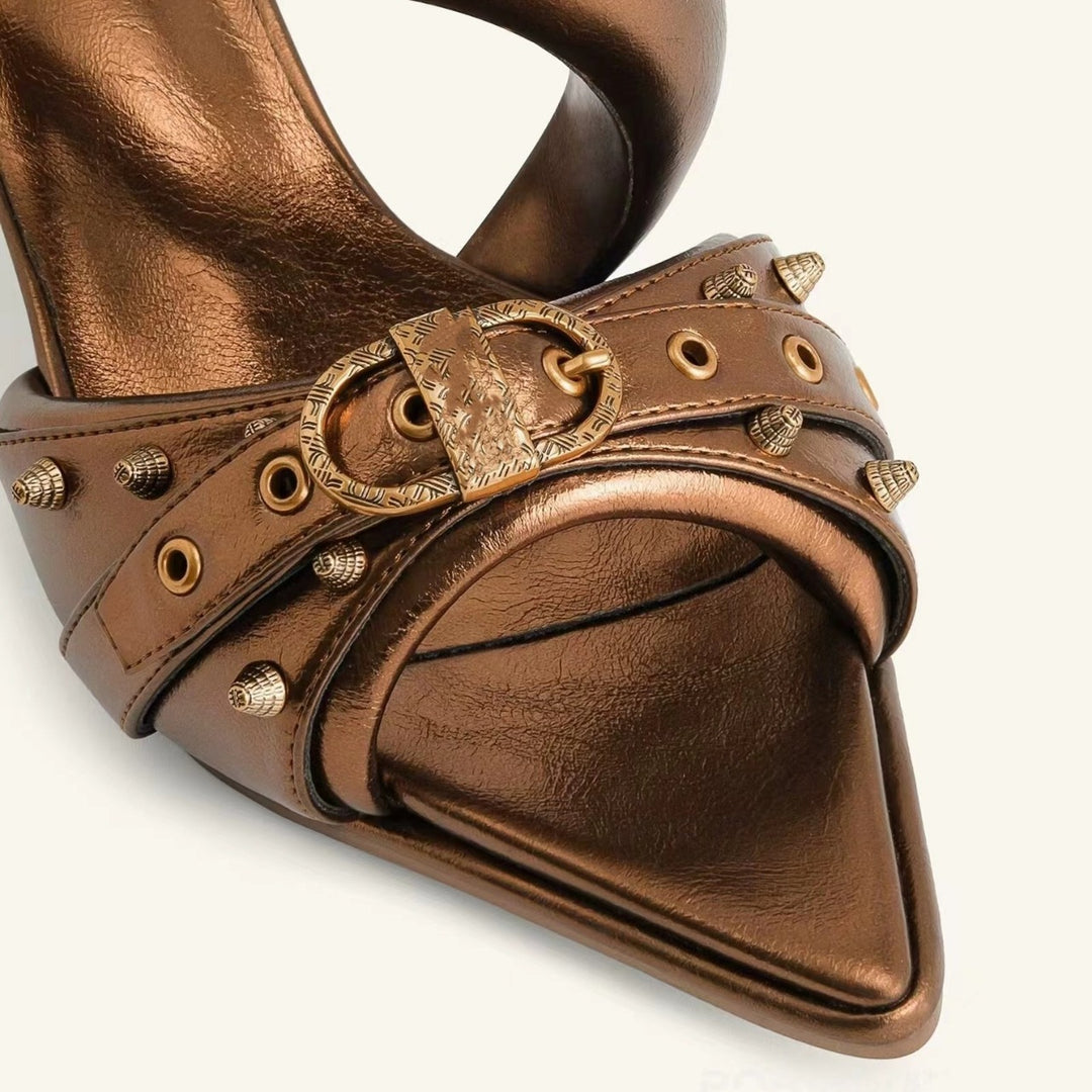 Femme High-Heel Slide Sandaler med dekorativ drejestroppem Stilla