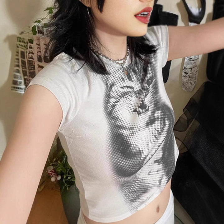 Dame Crop-T-Shirt med kreativt kattemotiv Skovae