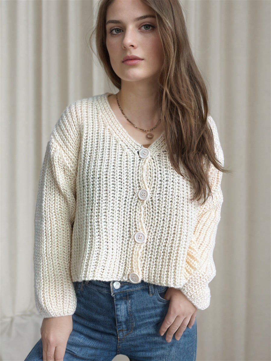 Kvinders cropped cardigan med chunky strikstruktur og store knapper Stilla
