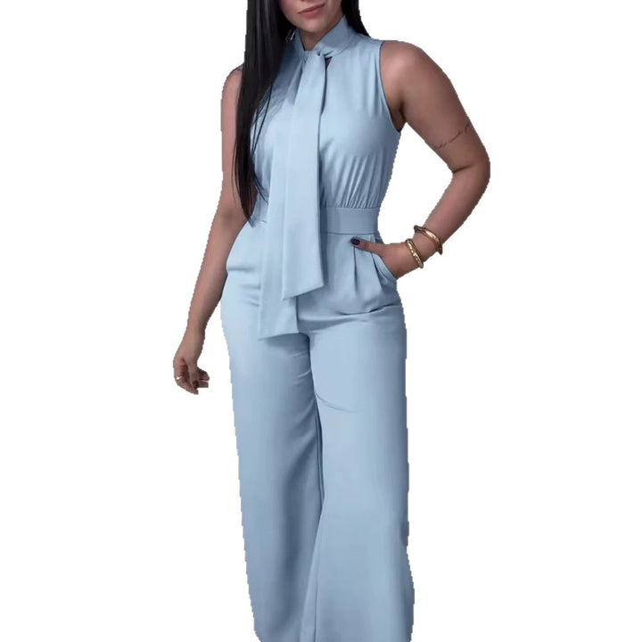 Dame elegant jumpsuit med flydende snit og bindbart krave Skovae