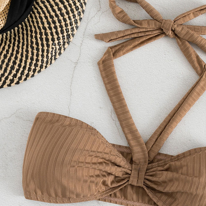 Dame Bandeau-bikini med stilfuld draperet design Skovae