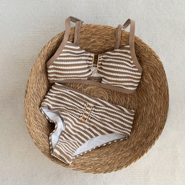 Dame højskåret bikini med dekorativ ringdetalje Skovae