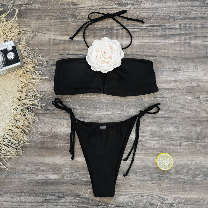 Dame Bikini-sæt med innovativt snit og blomsterdekoration Stilla