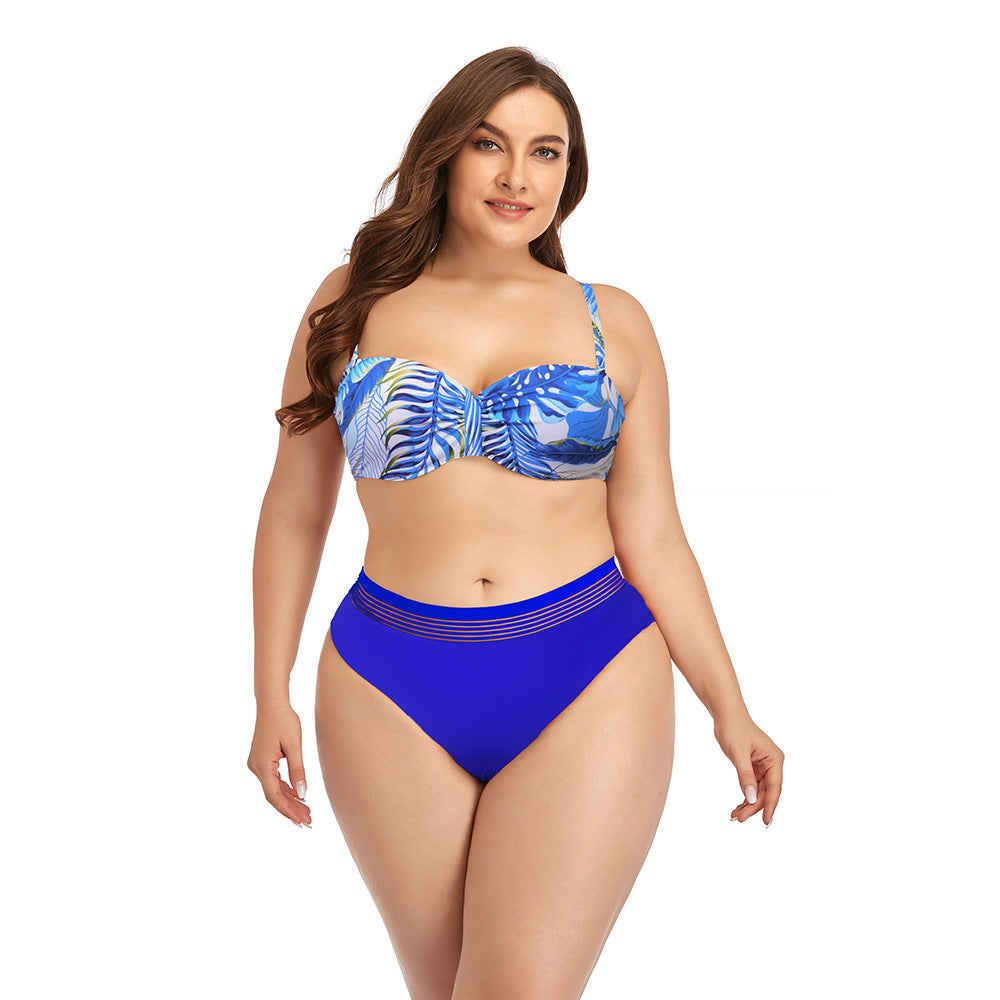 Dame bikini-top med raffineret flæse-design og højt skåret underdel Stilla