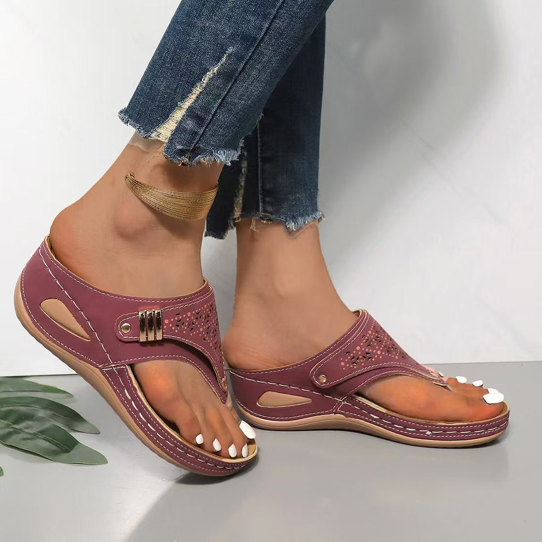 Dame elegante Cut-Out Slide Sandaler Stilla