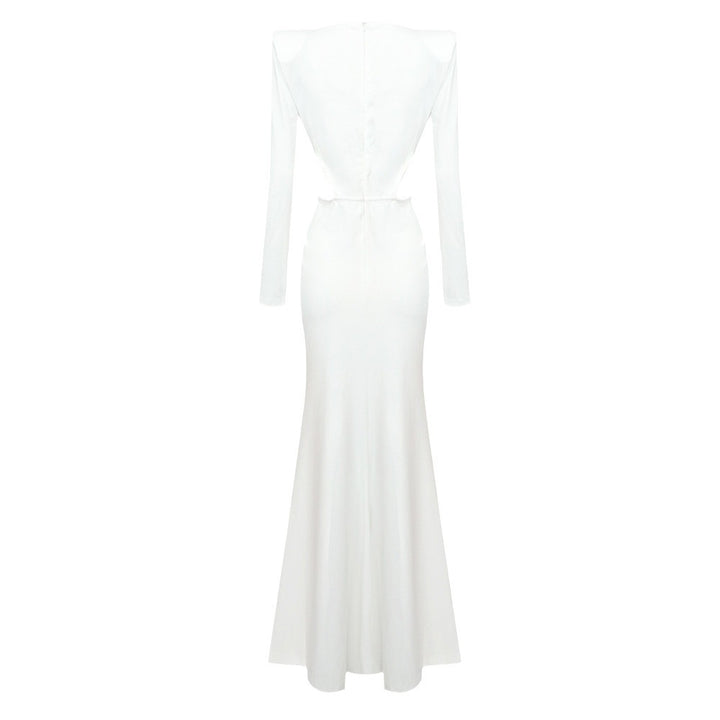 Dame elegant aftenkjole med kunstnerisk drapering og dyb slids Stilla