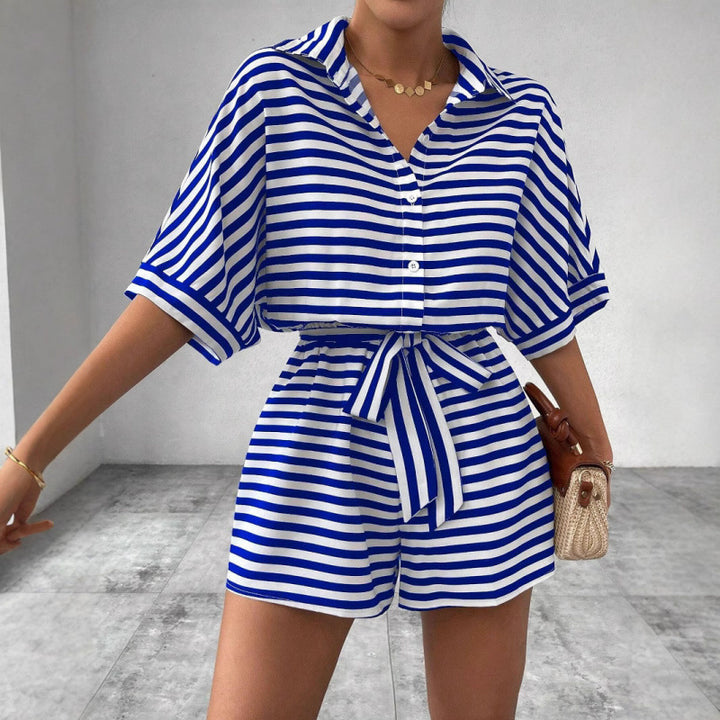 Dame Boxy-shirt og shorts-sæt med stribet design Stilla