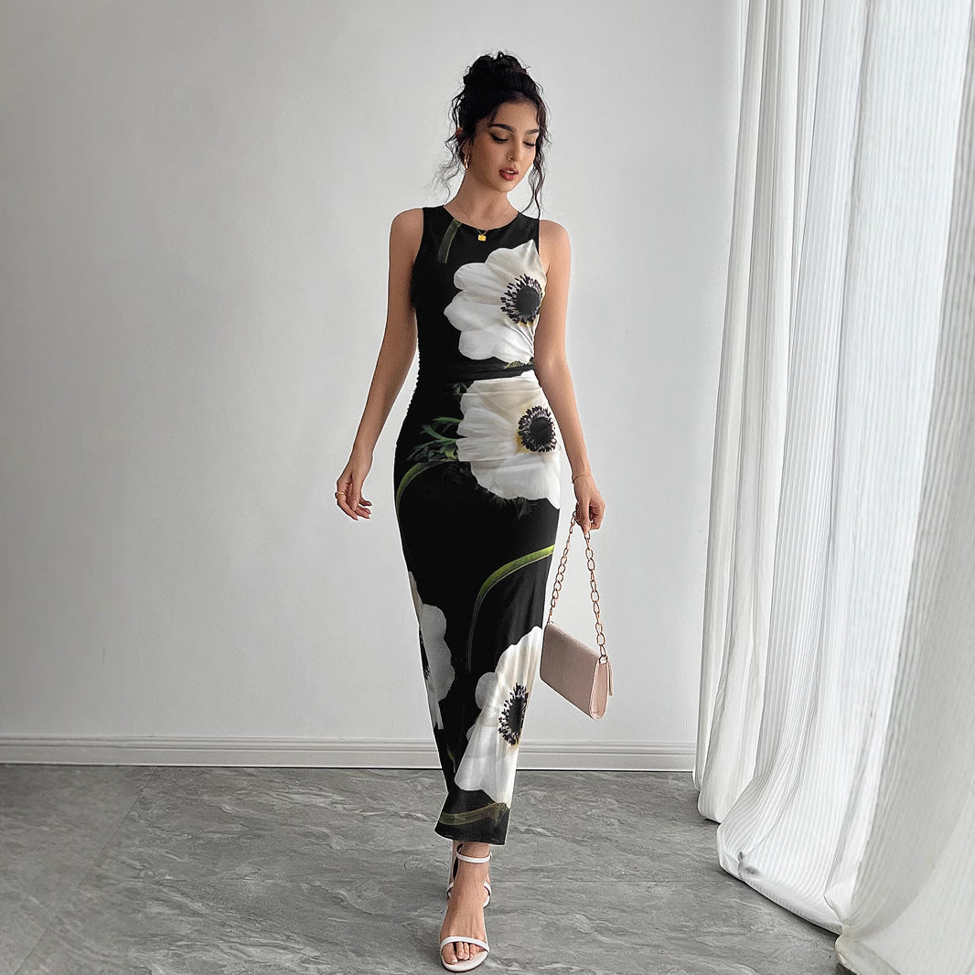 Dame elegant maxikjole med blomsterprint og figursyet silhuet Stilla