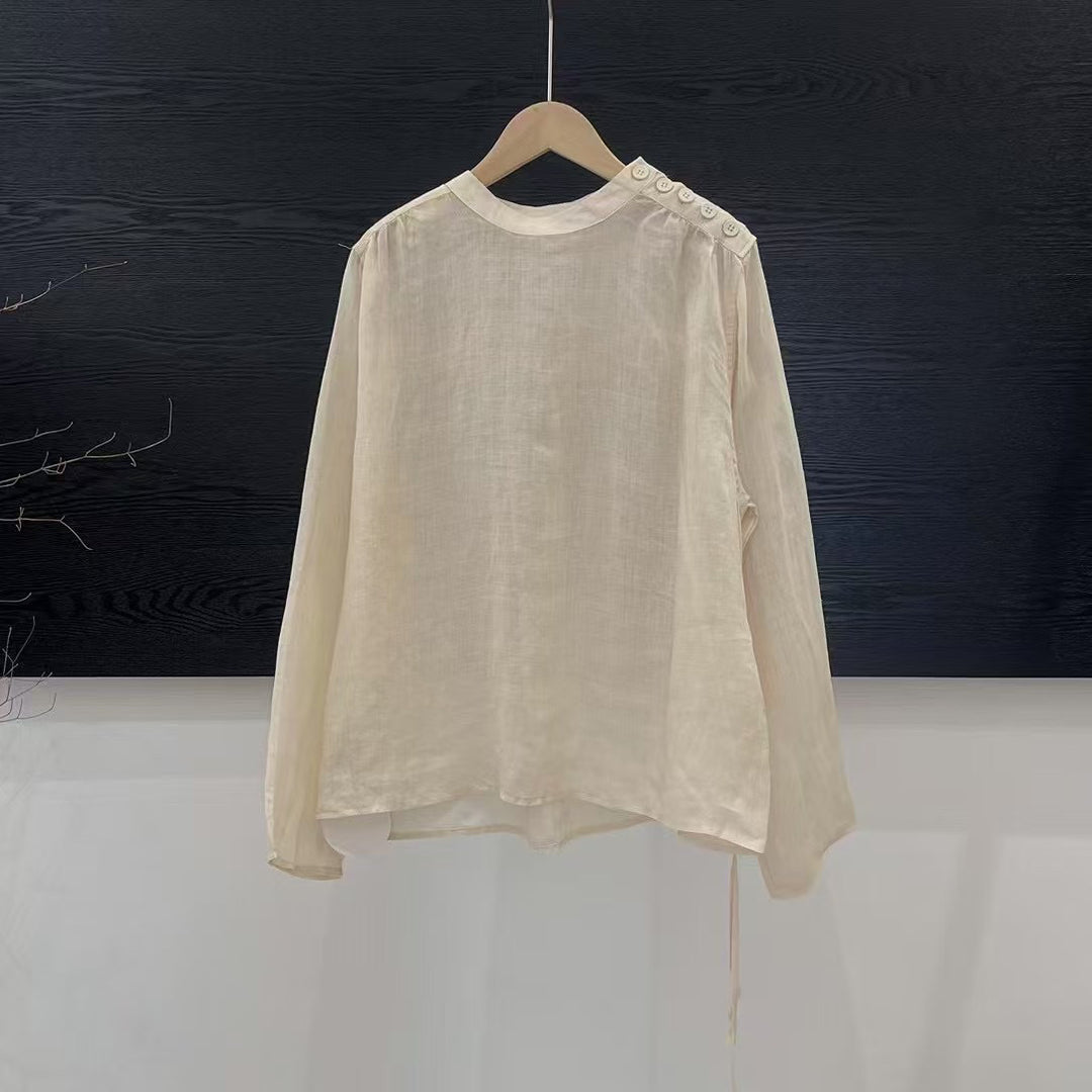 Femme Let Langærmet Bluse med Knapdetaljer Stilla