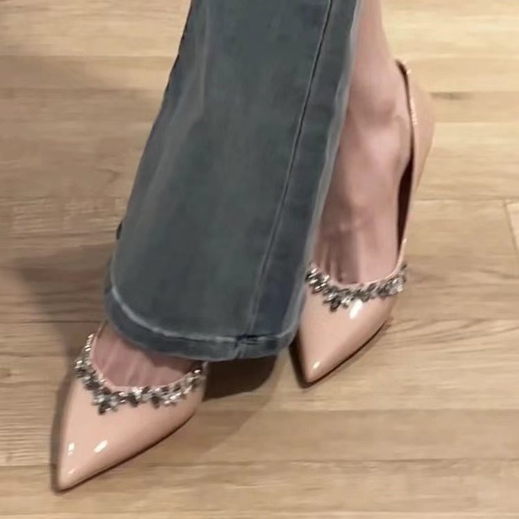 Dame elegante dekorerede høje hæle Stilla