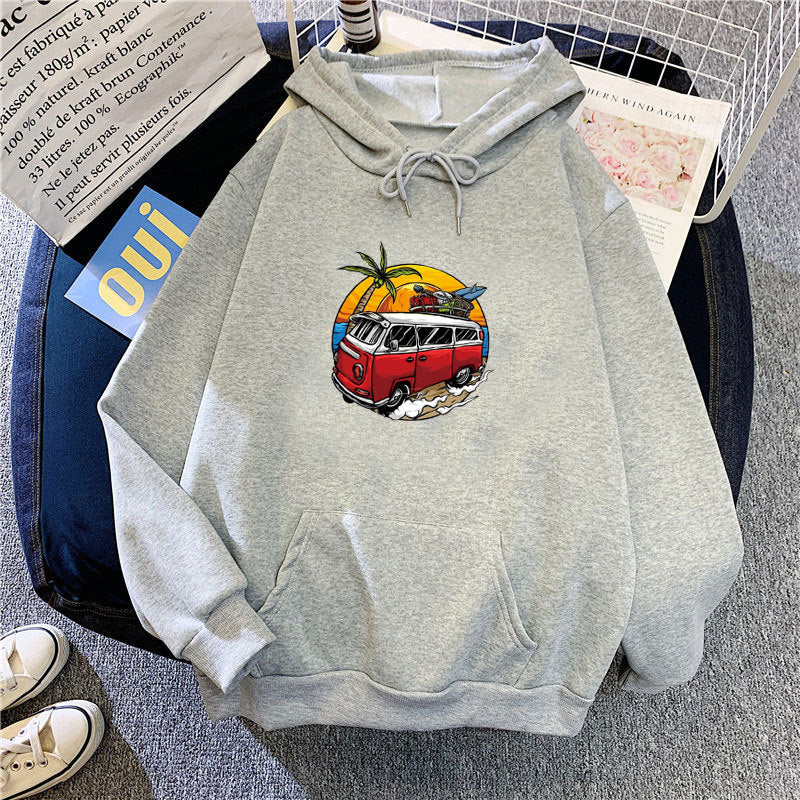 Kvinders hættejakke med kreativt vintage varemærke motiv Skovae